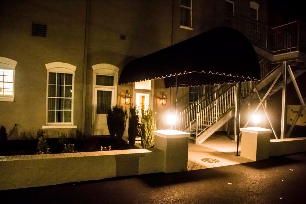 Meadows Hotel South South Fulton 外观 照片